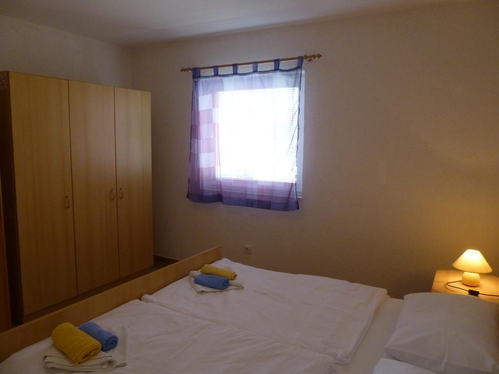 Apartment Rosmarin Omisalj