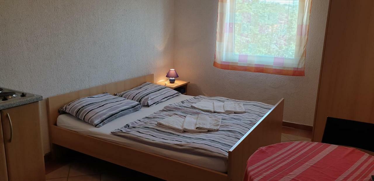 Apartment Rosmarin Omisalj